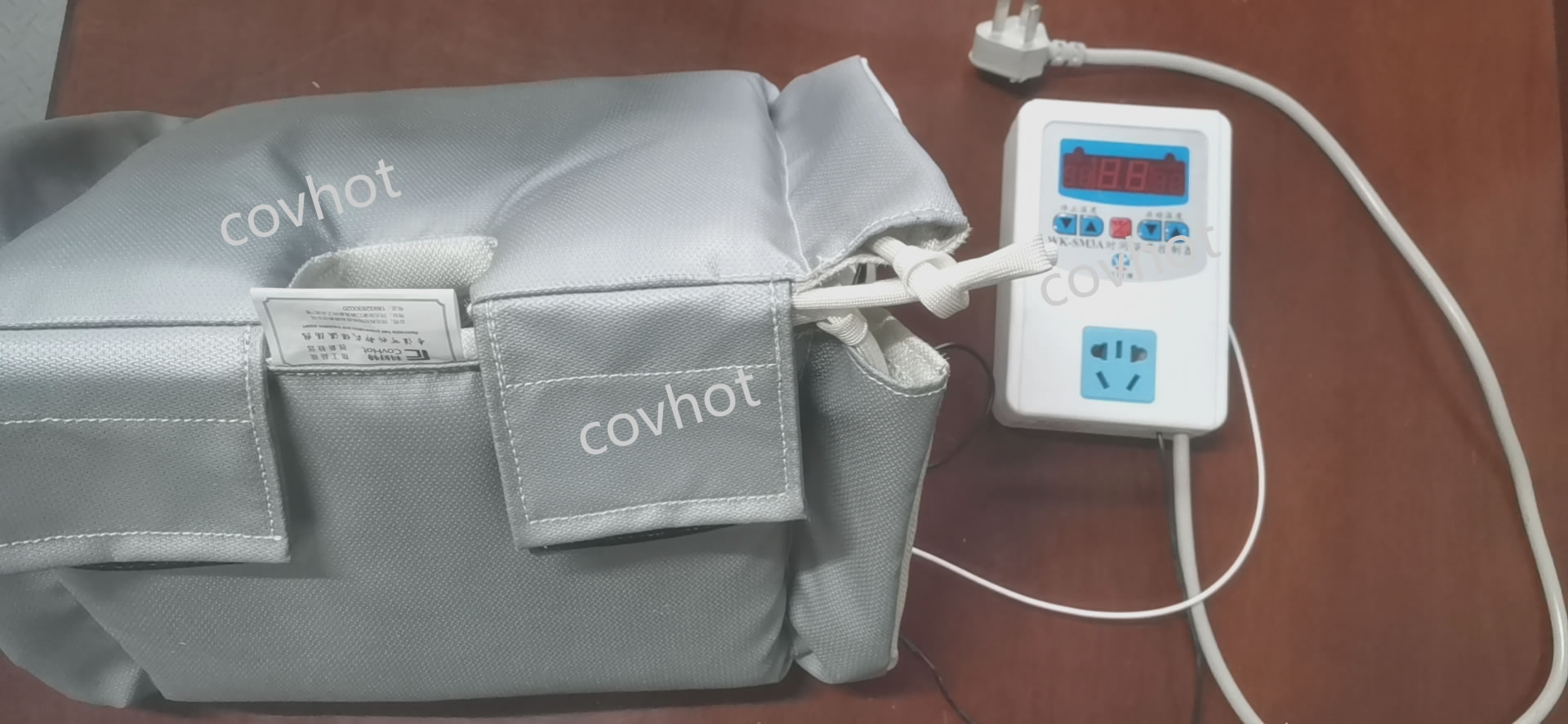 電伴熱防凍<a href=http://www.kuanyuvc.com/e/tags/?tagname=%E4%BF%9D%E6%B8%A9%E5%A5%97 target=_blank class=infotextkey>保溫套</a>