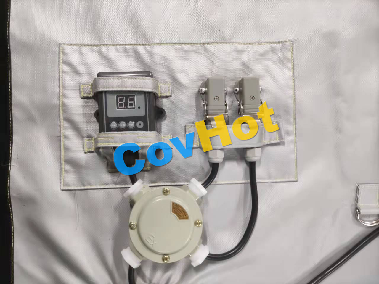 電伴熱<a href=http://www.kuanyuvc.com/e/tags/?tagname=%E4%BF%9D%E6%B8%A9%E5%A5%97 target=_blank class=infotextkey>保溫套</a>