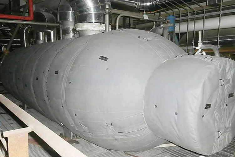 再沸器保溫,再沸器<a href=http://www.kuanyuvc.com/e/tags/?tagname=%E4%BF%9D%E6%B8%A9%E5%A5%97 target=_blank class=infotextkey>保溫套</a>,<a href=http://www.kuanyuvc.com/e/tags/?tagname=%E6%8D%A2%E7%83%AD%E5%99%A8%E4%BF%9D%E6%B8%A9 target=_blank class=infotextkey>換熱器保溫</a>